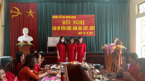 Hội nghị Công chức, viên chức, người lao động trường TH Dương Quang năm học 2021-2022